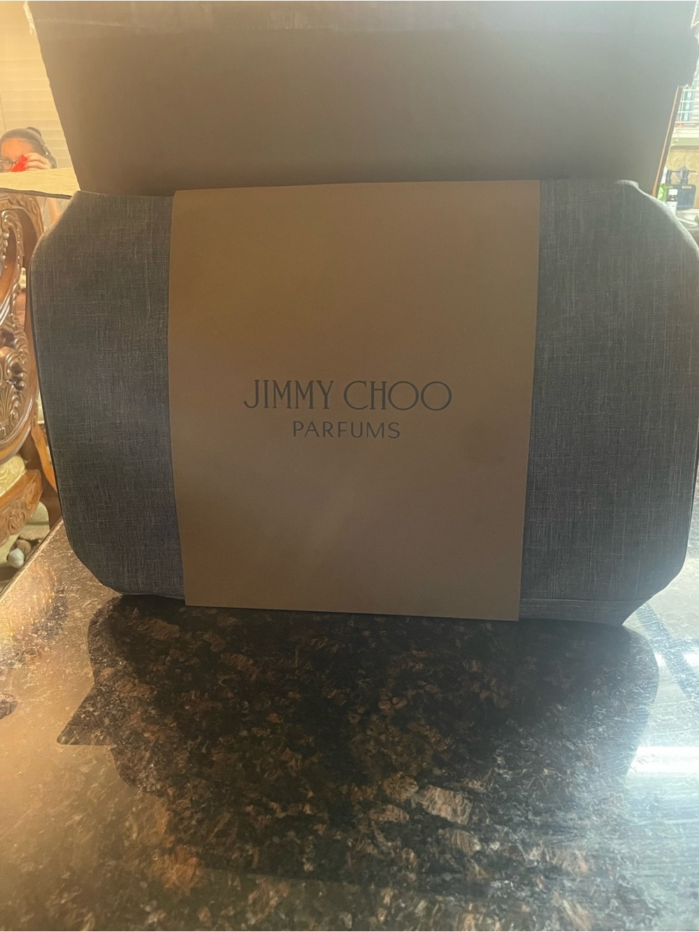 Jimmy Choo perfumes weekender/Gym bag - Picture 2 of 2